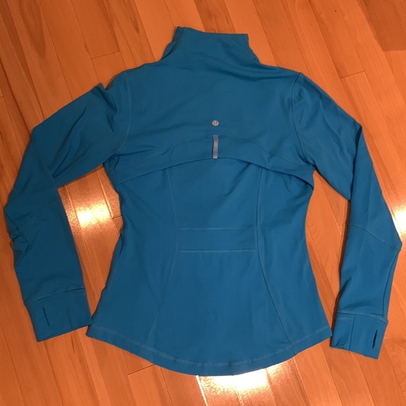 EUC Lululemon Vibrant Blue Define Jacket - size 10 - Picture 10 of 16